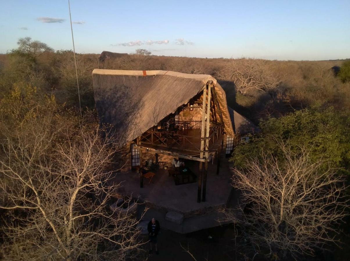Villa Mopani Manor Marloth Park Exterior foto